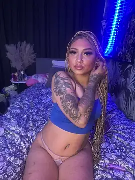 Snapshot of YoungXylena chatting on 05-27-26, 06:04 YoungXylena online show from 05-27-26, 06:04