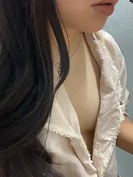 Ellie18 online show from 05-30-26, 02:34