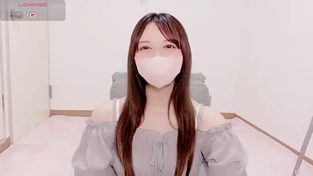 Snapshot of Rina_chan__ chatting on 05-31-26, 04:40 Rina chan online show from 05-31-26, 04:40