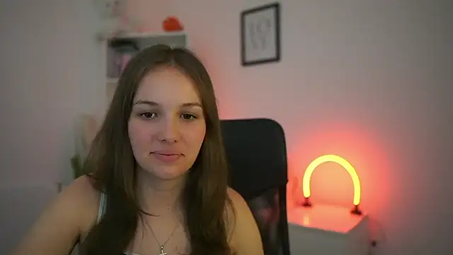 HAdeGigi18 online show from 05-28-26, 08:33