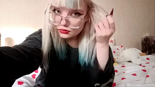 Lina lower online show from 05-31-26, 03:29