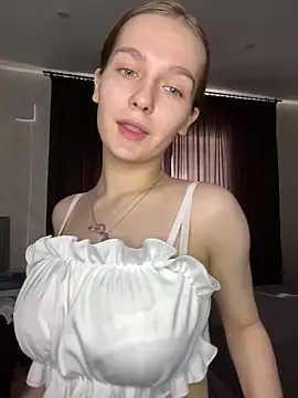 Snapshot of Bamby_bump chatting on 06-03-26, 01:12 Bamby bump online show from 06-03-26, 01:12