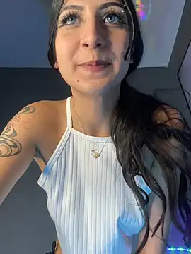Naaria  online show from 06-19-26, 02:28