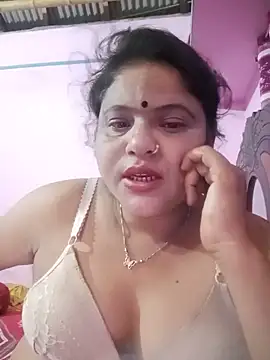 Snapshot of Maya_Vabi chatting on 05-29-26, 01:39 Maya Vabi online show from 05-29-26, 01:39