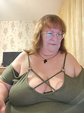Snapshot of Sweet19-68 chatting on 06-27-26, 08:26 Sweet19-68 online show from 06-27-26, 08:26