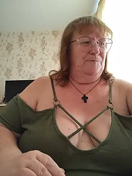 Snapshot of Sweet19-68 chatting on 06-26-26, 04:46 Sweet19-68 online show from 06-26-26, 04:46