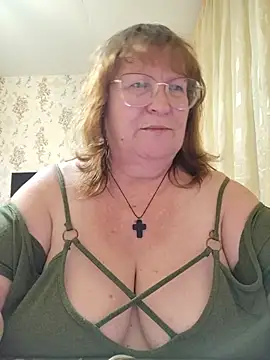 Snapshot of Sweet19-68 chatting on 07-10-26, 10:21 Sweet19-68 online show from 07-10-26, 10:21