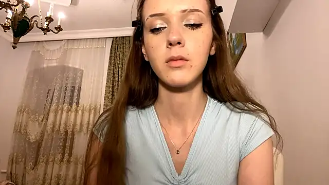 ElouiseBenhaim online show from 06-23-26, 05:44