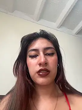 velariasoft  online show from 06-14-26, 06:20