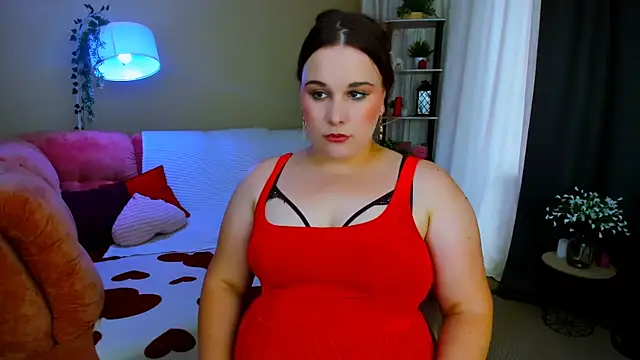Snapshot of OliviaTwens chatting on 07-10-26, 10:15 OliviaTwens online show from 07-10-26, 10:15