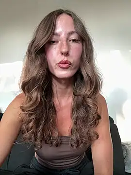 gymgirllaura online show from 07-09-26, 05:56