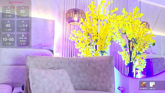 JuliiaSantos online show from 06-01-26, 02:23
