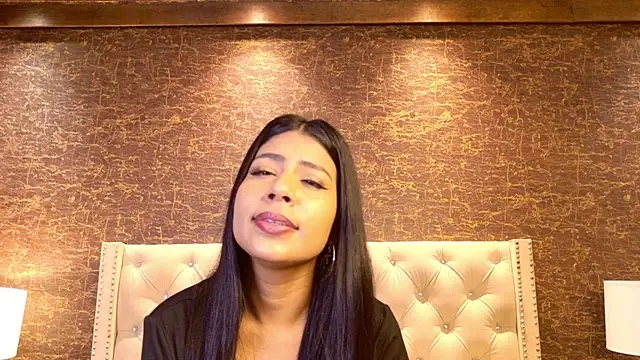 Snapshot of jessy_fortune chatting on 07-04-26, 04:11 jessy fortune online show from 07-04-26, 04:11