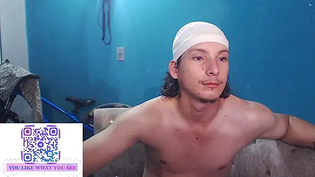 Snapshot of MrKingsaintx chatting on 06-28-26, 01:34 MrKingsaintx online show from 06-28-26, 01:34