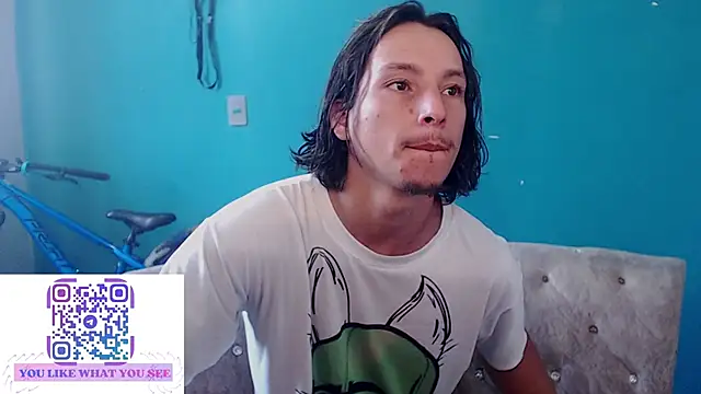 Snapshot of MrKingsaintx chatting on 06-27-26, 12:22 MrKingsaintx online show from 06-27-26, 12:22