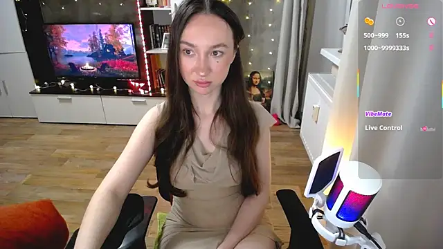 Snapshot of Maryana_Ro chatting on 06-07-26, 09:20 Maryana Ro online show from 06-07-26, 09:20