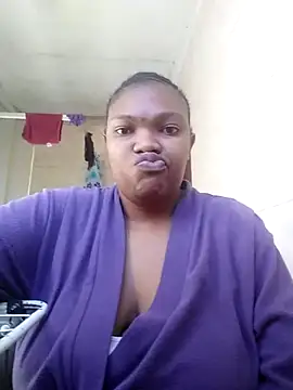 Snapshot of candythando chatting on 07-03-26, 12:33 candythando online show from 07-03-26, 12:33