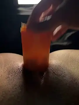 cumslut  22 online show from 05-27-26, 06:43