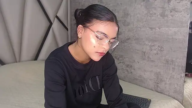 Snapshot of Abbyy_23 chatting on 07-12-26, 10:16 Abbyy 23 online show from 07-12-26, 10:16