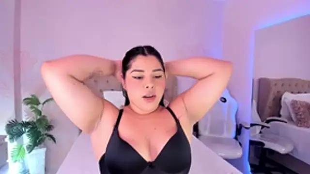 Snapshot of EmilySanchezz chatting on 07-09-26, 12:26 EmilySanchezz online show from 07-09-26, 12:26