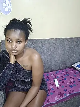 Snapshot of freakytash chatting on 07-02-26, 12:55 freakytash online show from 07-02-26, 12:55