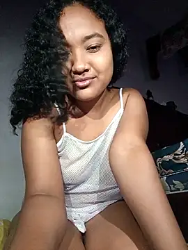 CarameloSweet online show from 05-28-26, 03:14