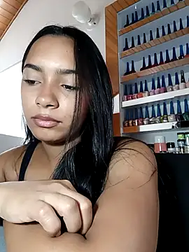 xcleila online show from 06-24-26, 02:15