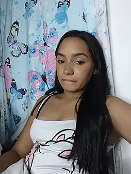 xcleila online show from 07-12-26, 05:08