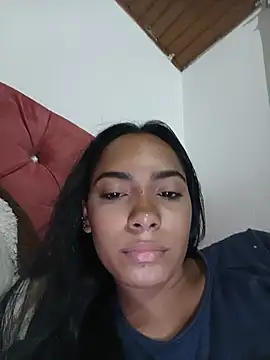 xcleila online show from 06-01-26, 04:13