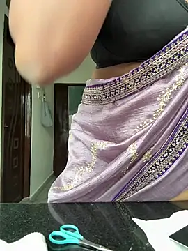 Snapshot of chittichilakamma chatting on 07-18-26, 04:10 chittichilakamma online show from 07-18-26, 04:10