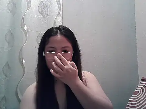 ThePrettySecret online show from 06-27-26, 04:13