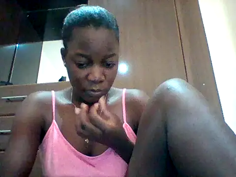 zainaxxxxx online show from 06-03-26, 08:04