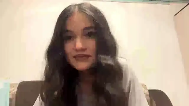 LisetteParajon online show from 05-30-26, 04:12