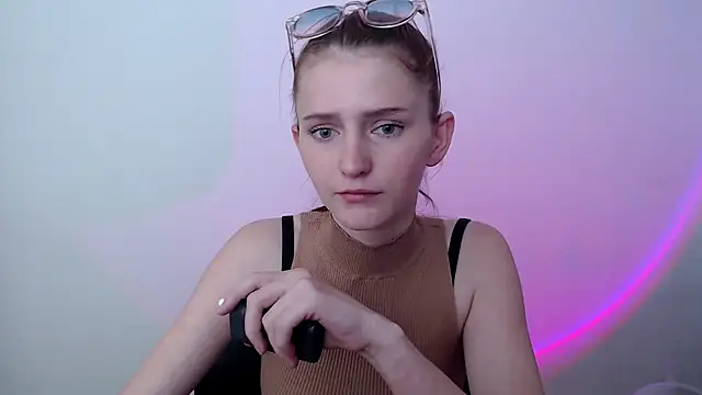 ViolaHot  online show from 05-27-26, 08:54