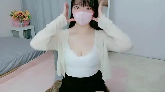 Hikari  o00 online show from 06-22-26, 11:13