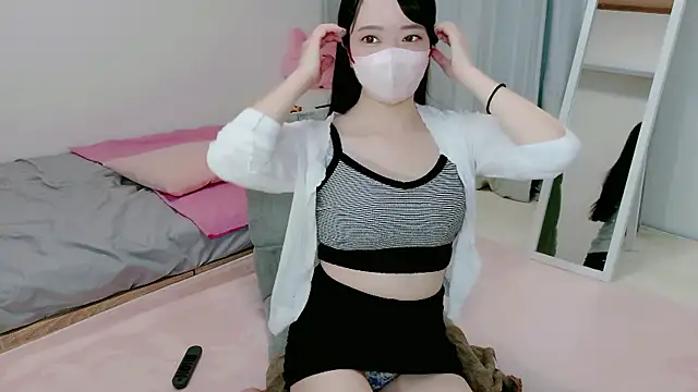 Hikari  o00 online show from 07-07-26, 10:13
