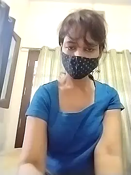 cutieNancy89 online show from 06-15-26, 10:59