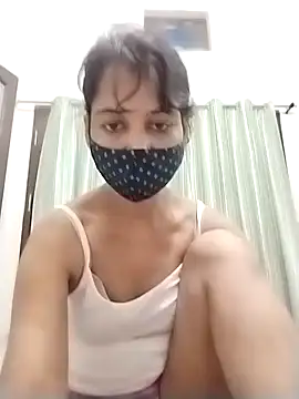 cutieNancy89 online show from 06-20-26, 08:36