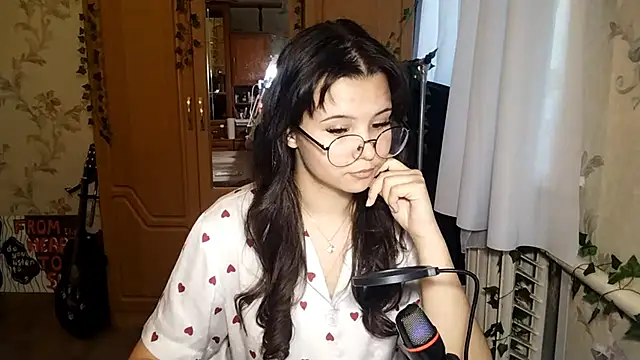 Adilily online show from 05-30-26, 03:06
