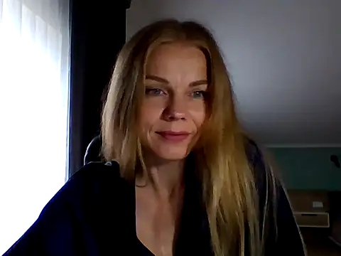 Tina5394 online show from 06-18-26, 05:06