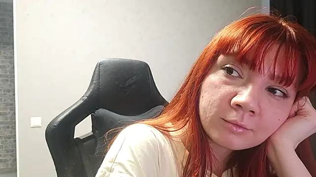 Snapshot of PureSanny chatting on 05-30-26, 10:54 PureSanny online show from 05-30-26, 10:54