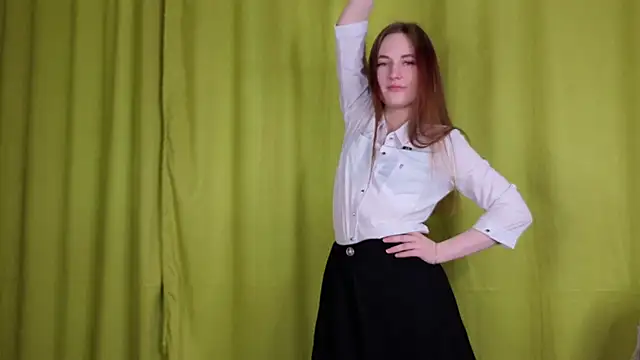 LeishaChamblee online show from 06-04-26, 01:21