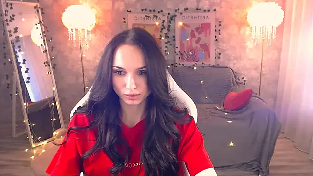 Snapshot of NicoleMerz chatting on 06-09-26, 03:13 NicoleMerz online show from 06-09-26, 03:13