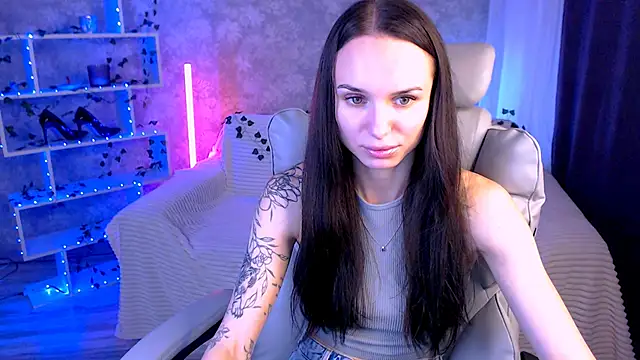 Snapshot of NicoleMerz chatting on 07-08-26, 07:14 NicoleMerz online show from 07-08-26, 07:14