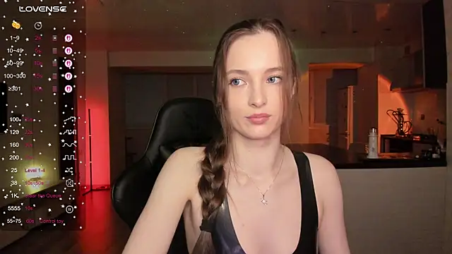 irisskiss online show from 06-14-26, 07:37