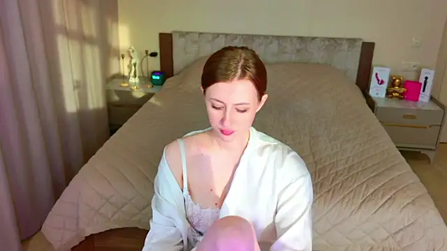 Snapshot of AvaCade chatting on 06-24-26, 03:21 AvaCade online show from 06-24-26, 03:21