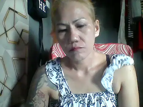 pinayheartaker online show from 06-25-26, 01:36