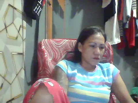 pinayheartaker online show from 06-10-26, 01:12