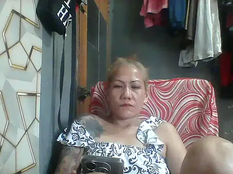 pinayheartaker online show from 07-09-26, 03:07