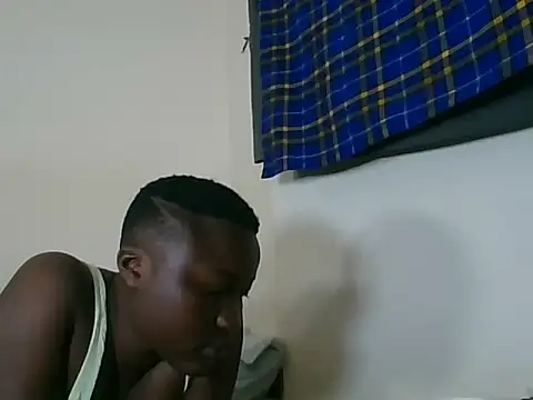 prettyqueenh online show from 05-27-26, 09:11